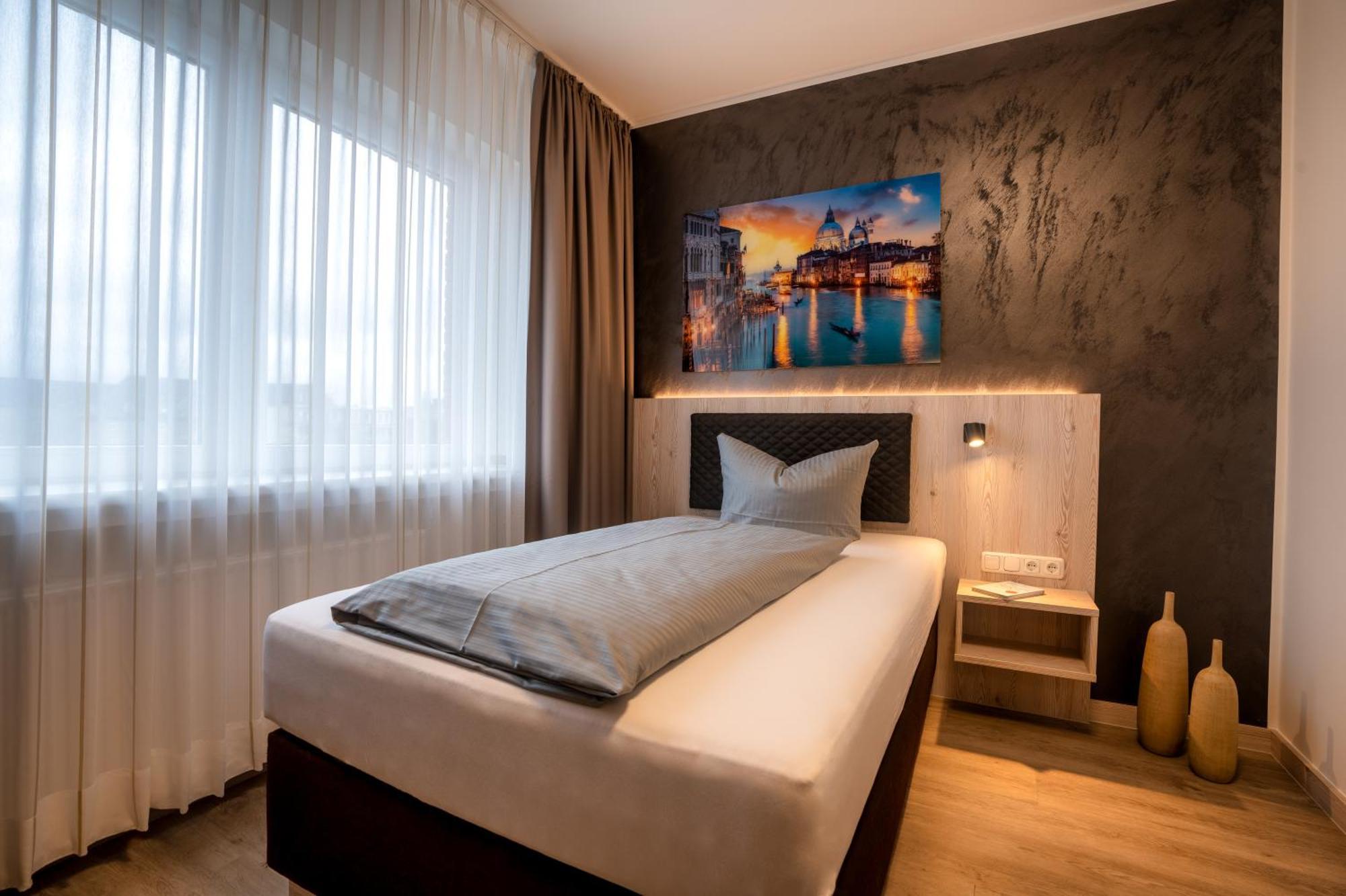 Hotel Monopol Gelsenkirchen Extérieur photo